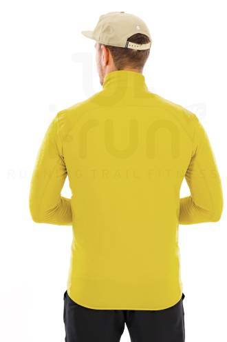 Comparatif : les meilleures vestes de running pour courir en automne 14 Salomon Essential Lightwarm Hybrid : veste pour courir sous le froid